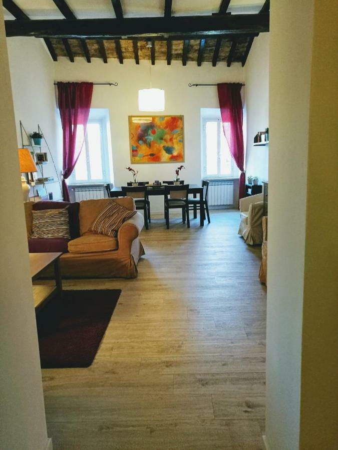 Lo Chalet Di Trastevere โรม ภายนอก รูปภาพ